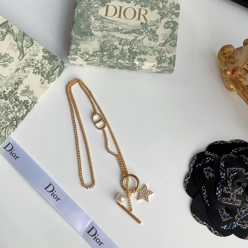 Dior Necklace 06lyr702